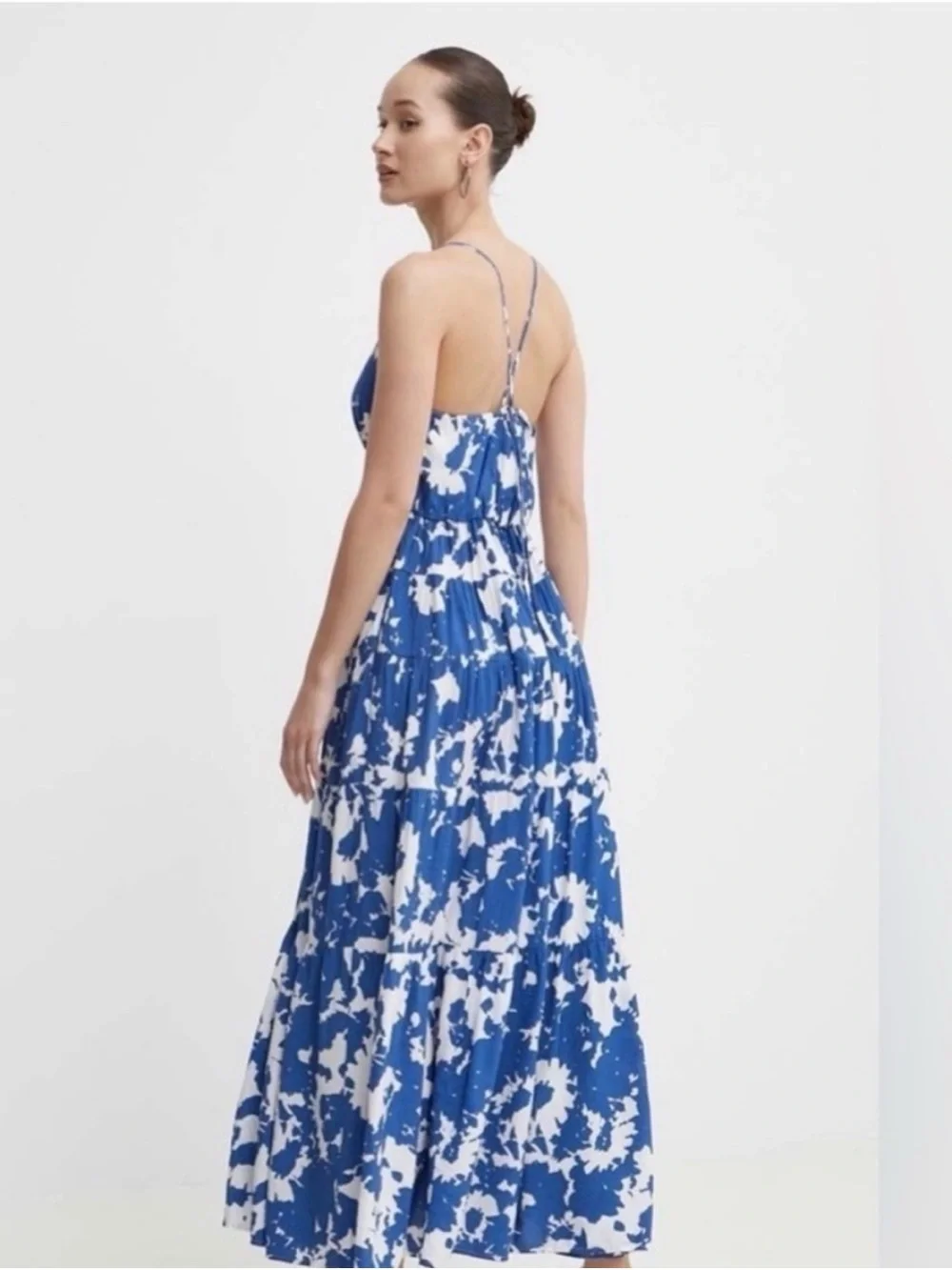 Abercrombie & Fitch Blue and White Floral Sundress Maxi